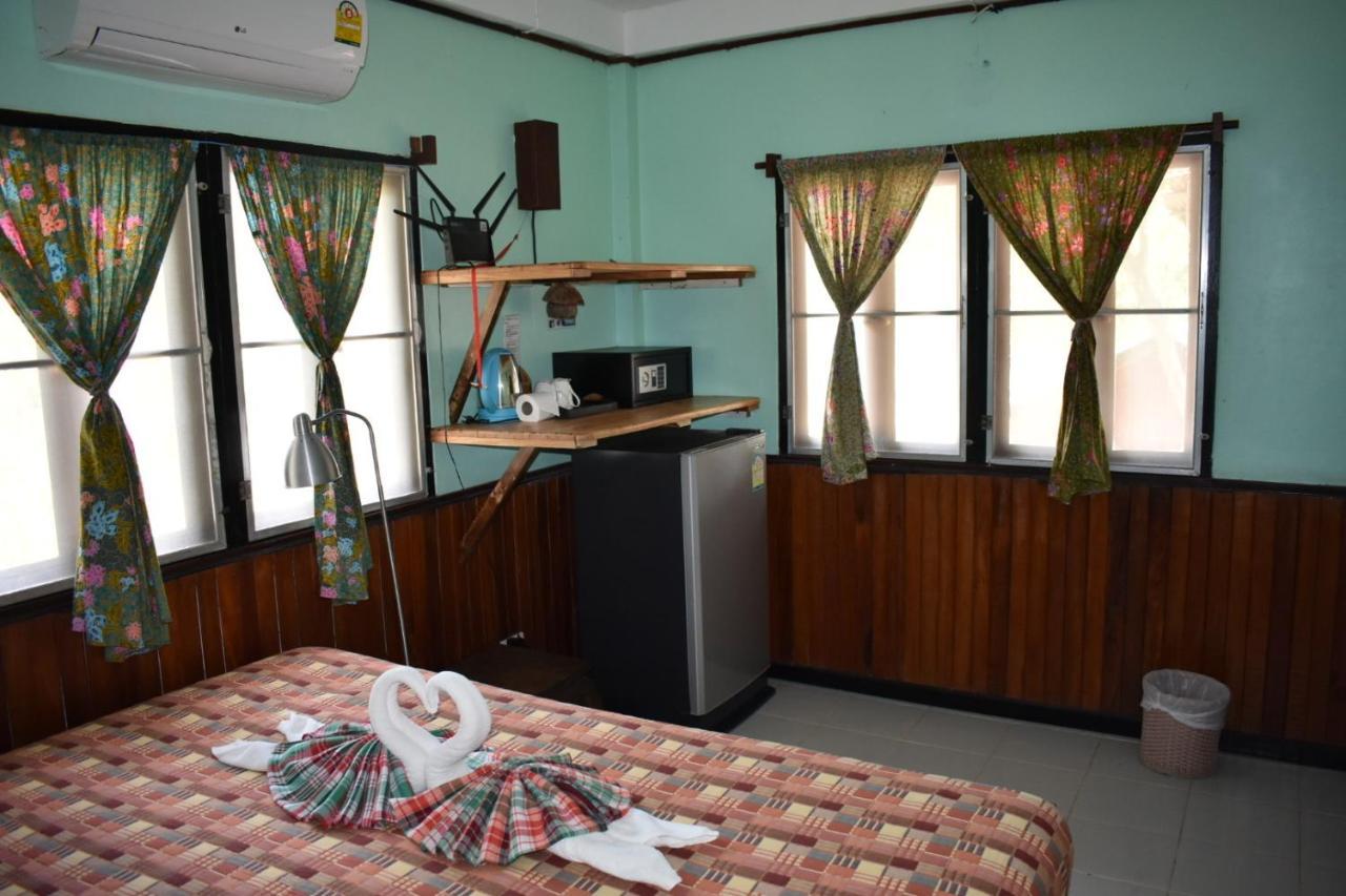 Thongtapan Resort Chaloklum Ngoại thất bức ảnh