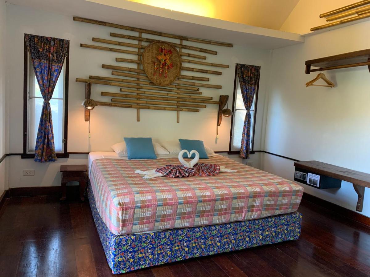 Thongtapan Resort Chaloklum Ngoại thất bức ảnh